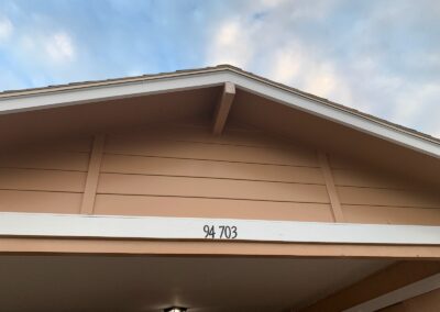 Hawaii house exterior painted brown by Mckeague Drywall